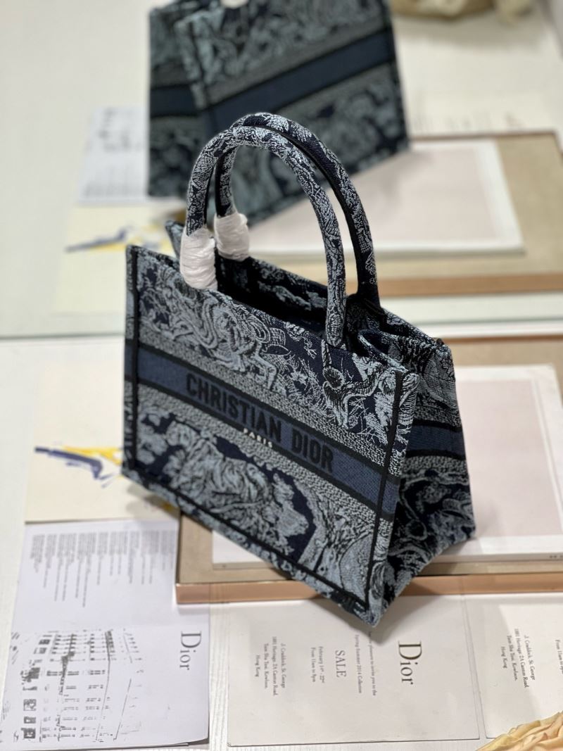 Christian Dior Shopping Bags